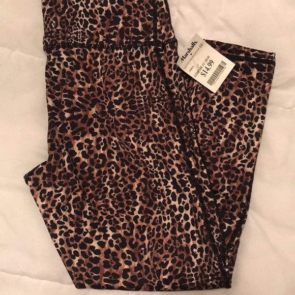 Workout attire - Picture 3 of 3